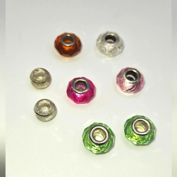 🟢3/$19🟢 Lot of 8x Personalized Bracelet Bead Charms - Picture 3 of 4